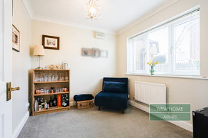 Photo 32- click for photo gallery